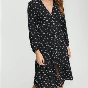 Wilfred New Gallery Dress! Size 8!